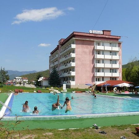 Pochivna Stanzia Vitosha Hotel Velingrad Bagian luar foto